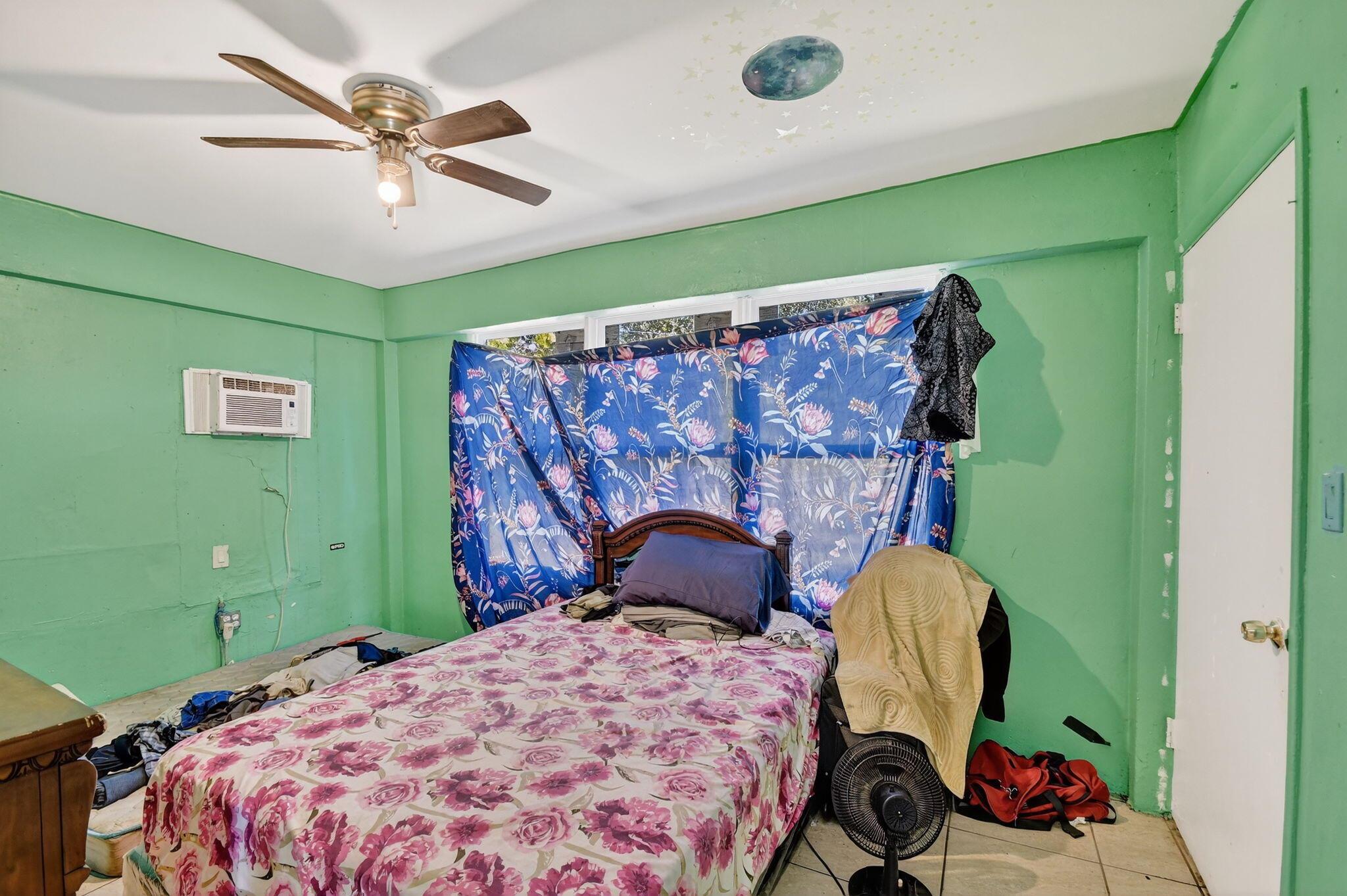 LAKE WORTH TOWN OF ADD 1 - Residential Income