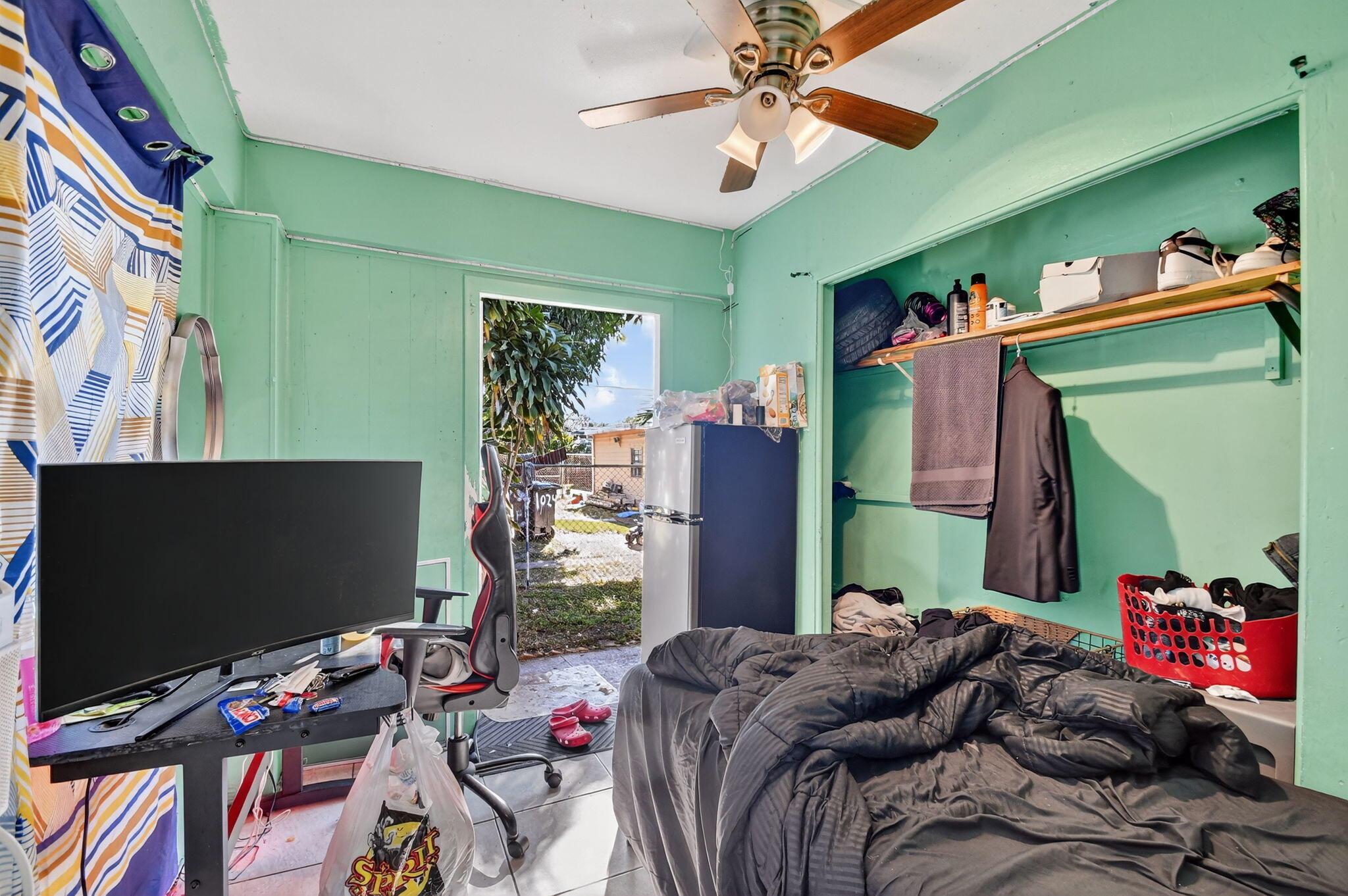 LAKE WORTH TOWN OF ADD 1 - Residential Income