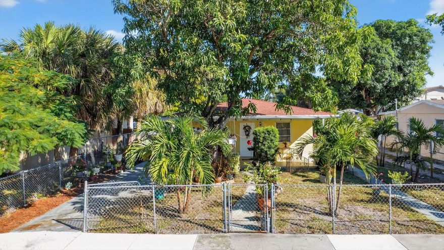 Fully Fenced Concrete-block Duplex in Lake Worth Beach. The Front 1/1 unit has 800 total Sq ft with private off street parking. The Rear unit has 3 bedrooms and 1 bath with plenty of street parking. 
Both Units come with long term ''good'' tenants. Total rents are now $4,400 per month with a $50/month annual increase. April 1, 2026 Rents will increase to $4,500/month. The Roof is approximately five years. The owner recently invested significant time and expense to install a brand-new separate 2nd water meter, allowing each tenant to pay their own utilities and reducing operating costs for the next owner. The outside shed has a washer and dryer hook up and is currently used for storage. Excellent income property close to downtown, restaurants, shops, and the famous Lake Worth Beach Pier.
