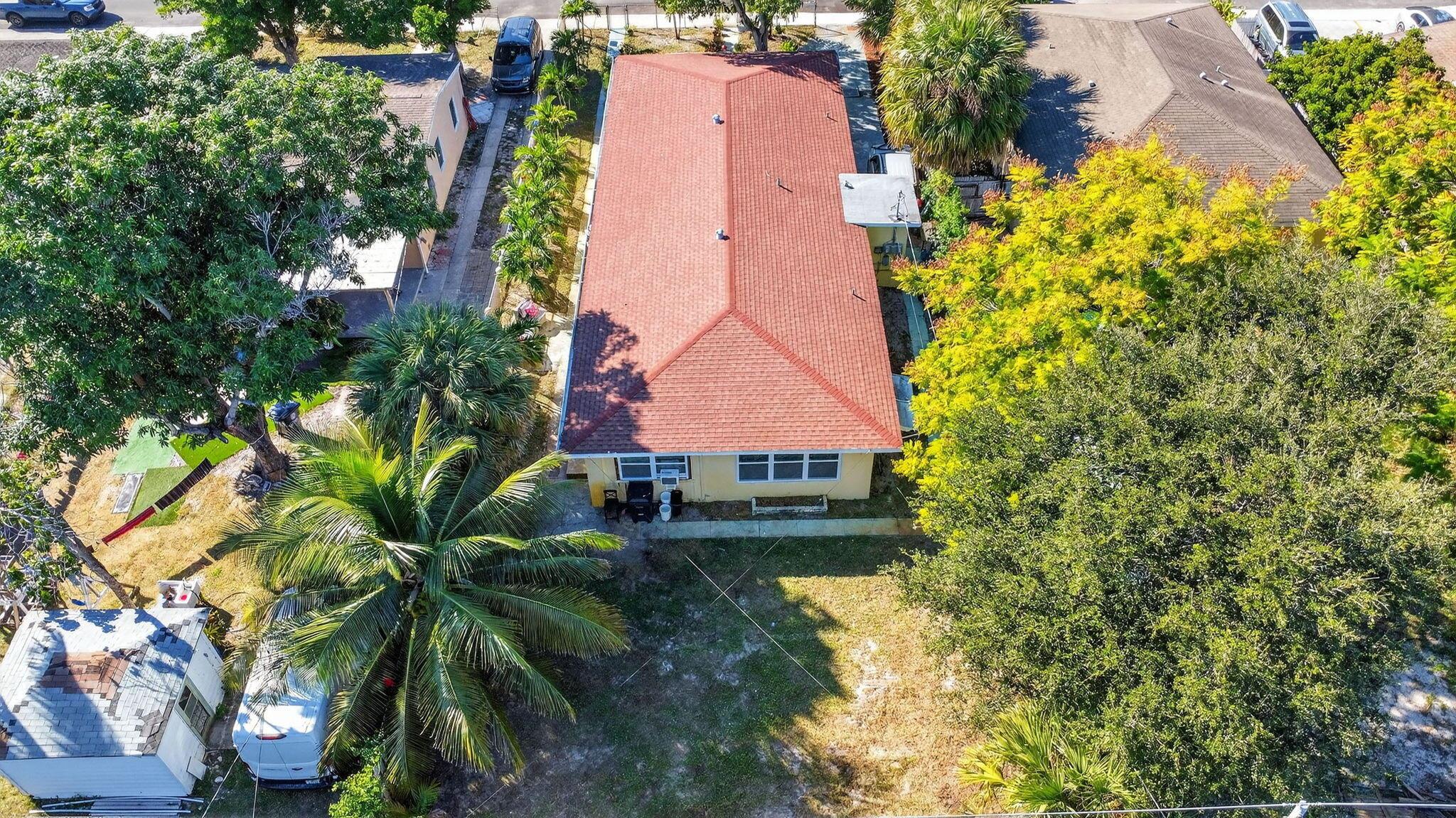 LAKE WORTH TOWN OF ADD 1 - Residential Income