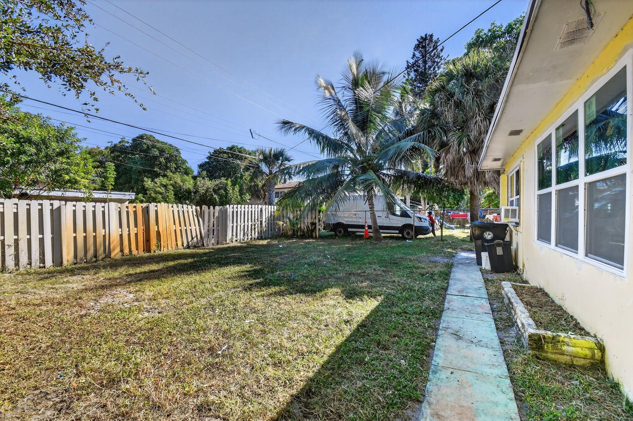 LAKE WORTH TOWN OF ADD 1 - Residential Income