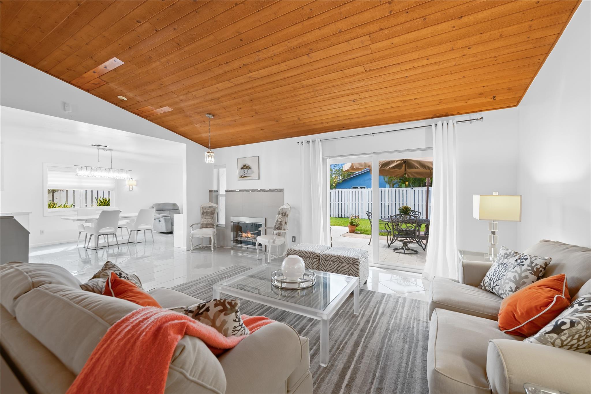 Crystal Heights 80-48 B - Residential