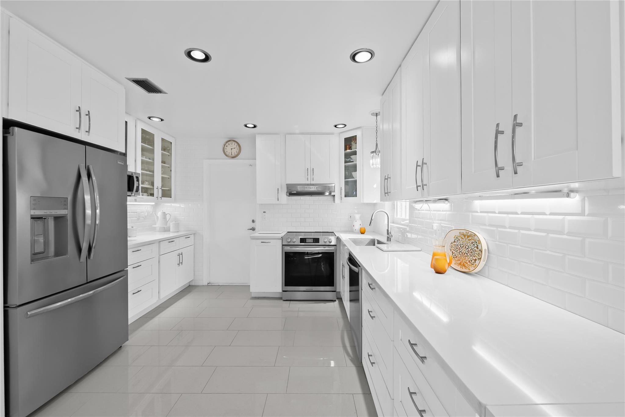 Crystal Heights 80-48 B - Residential