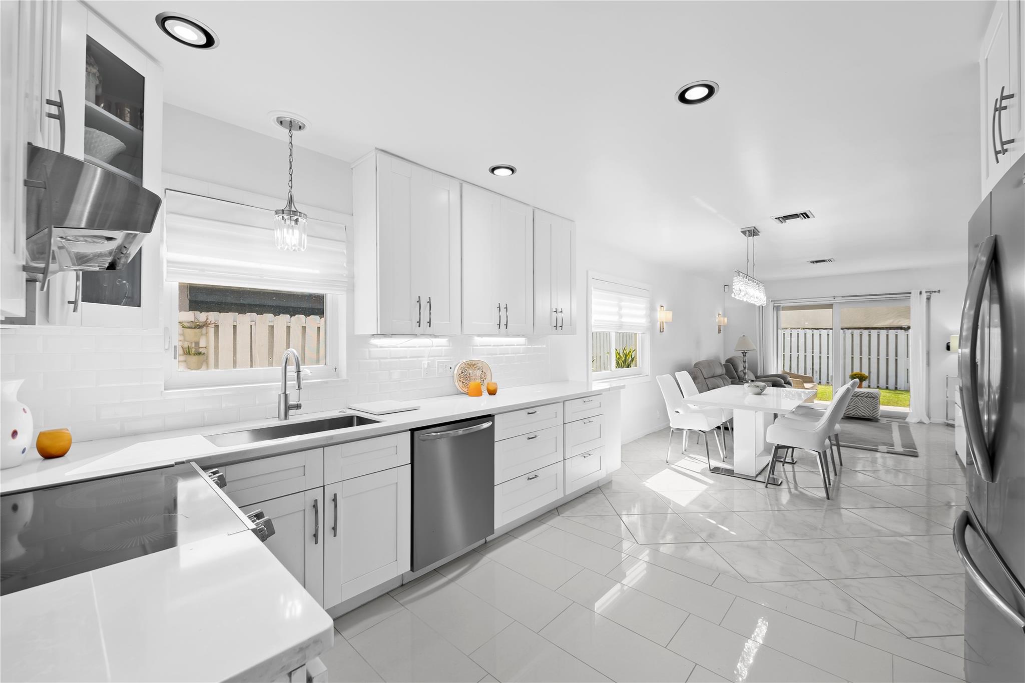 Crystal Heights 80-48 B - Residential