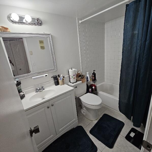 CYPRESS TREE CONDO BLDG 6 - Residential