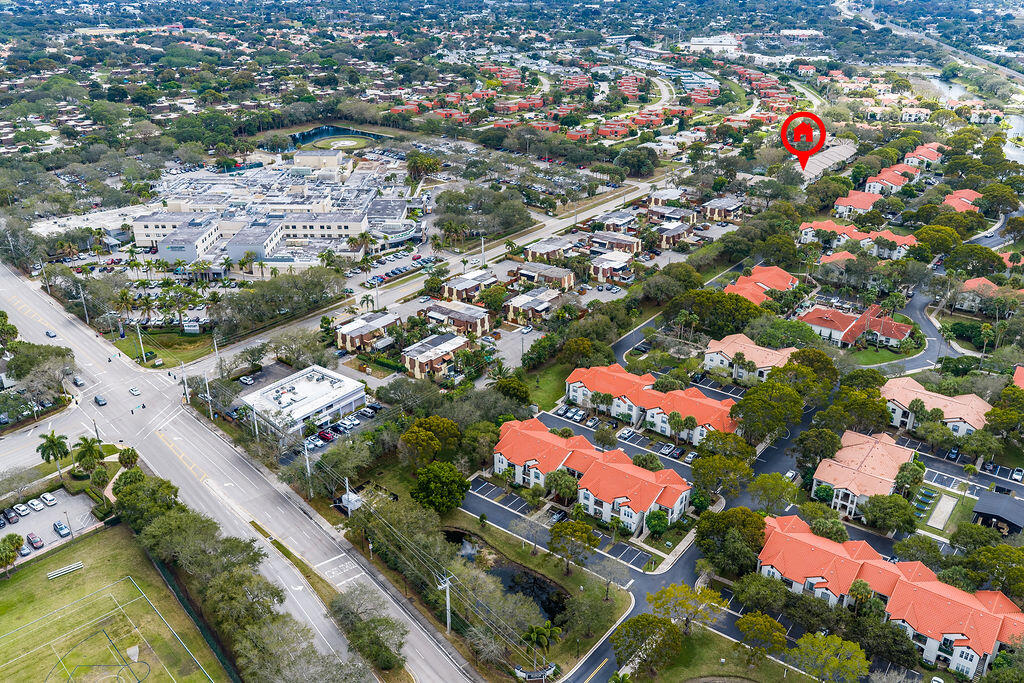 GLENBROOK CONDO - Residential