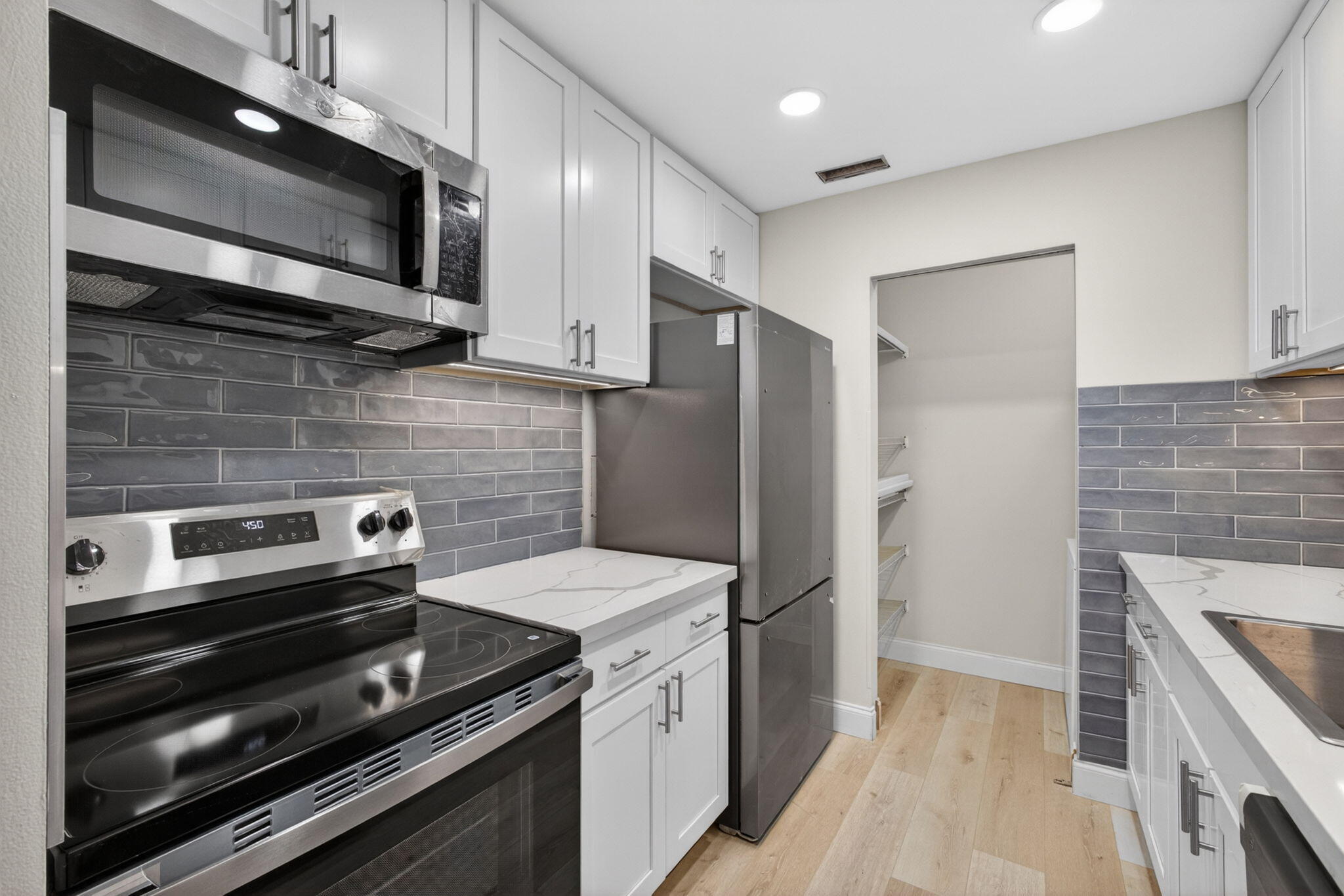 Photo 1 of 35 — 12416 Alternate A1a P2, Palm Beach Gardens, FL 33410