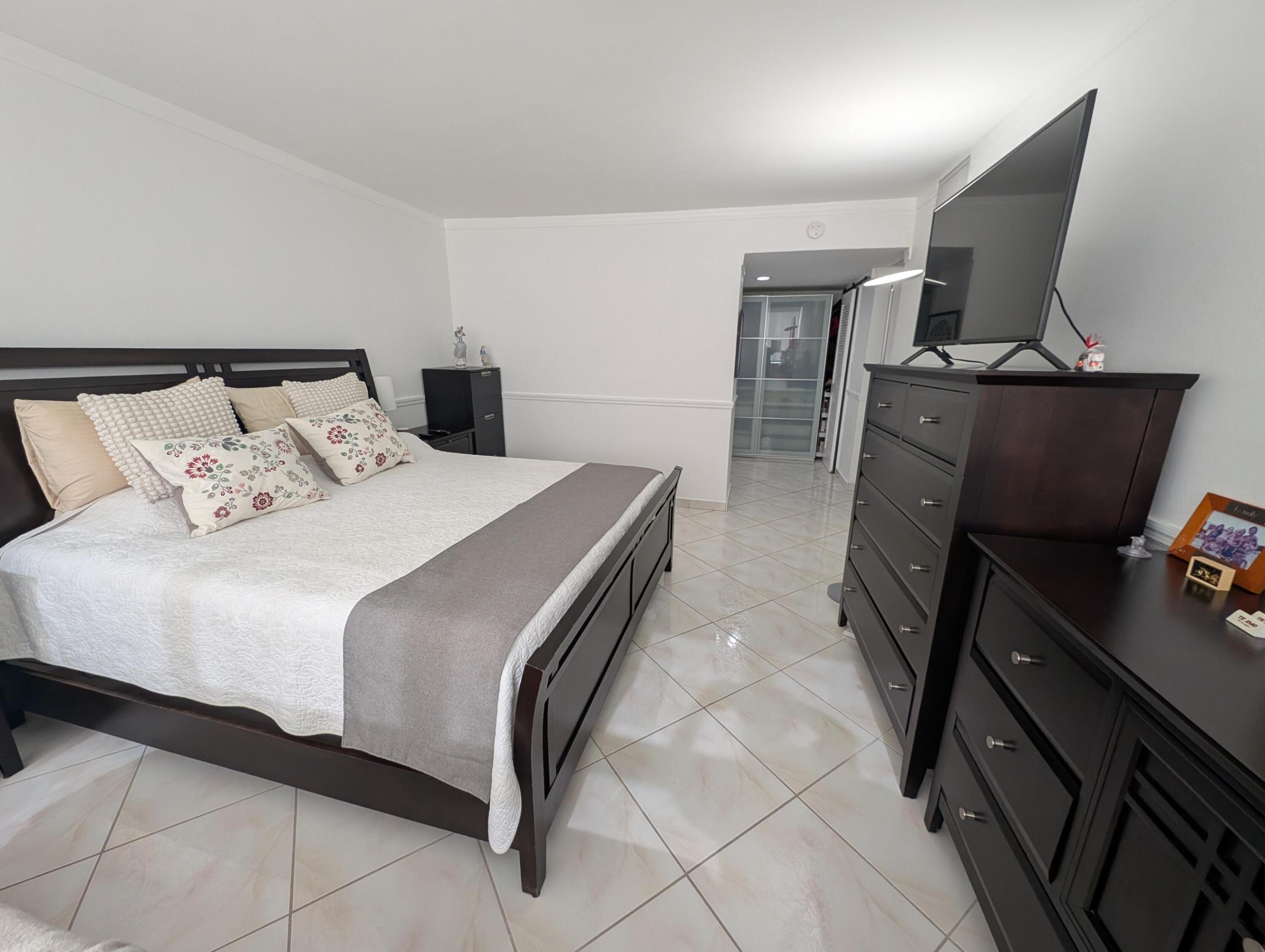 PARKER TOWER CONDO - Residential