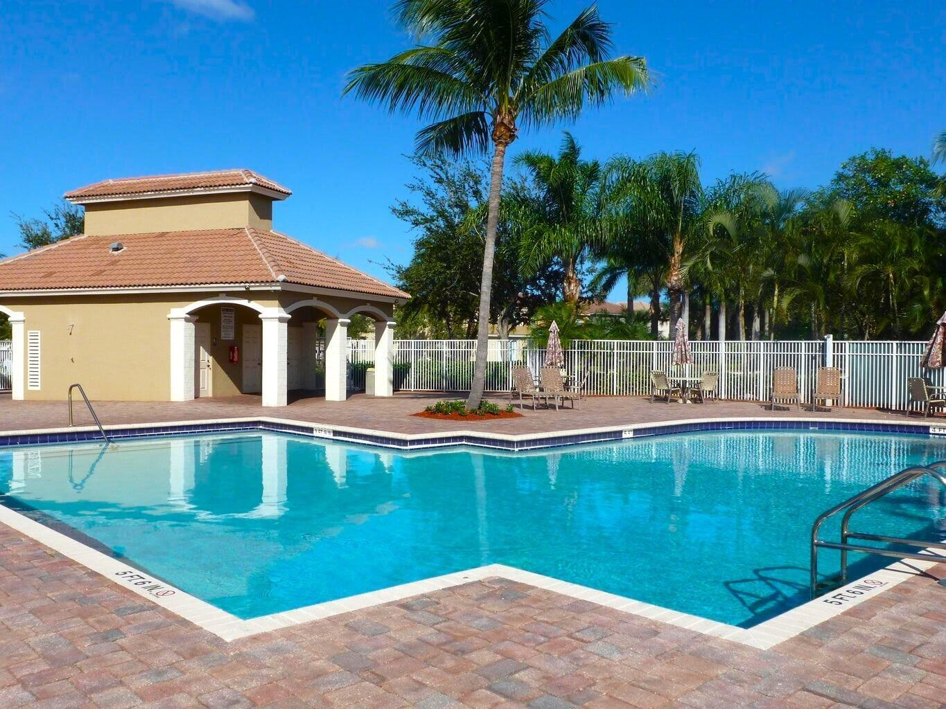 COCOPLUM - Residential Lease