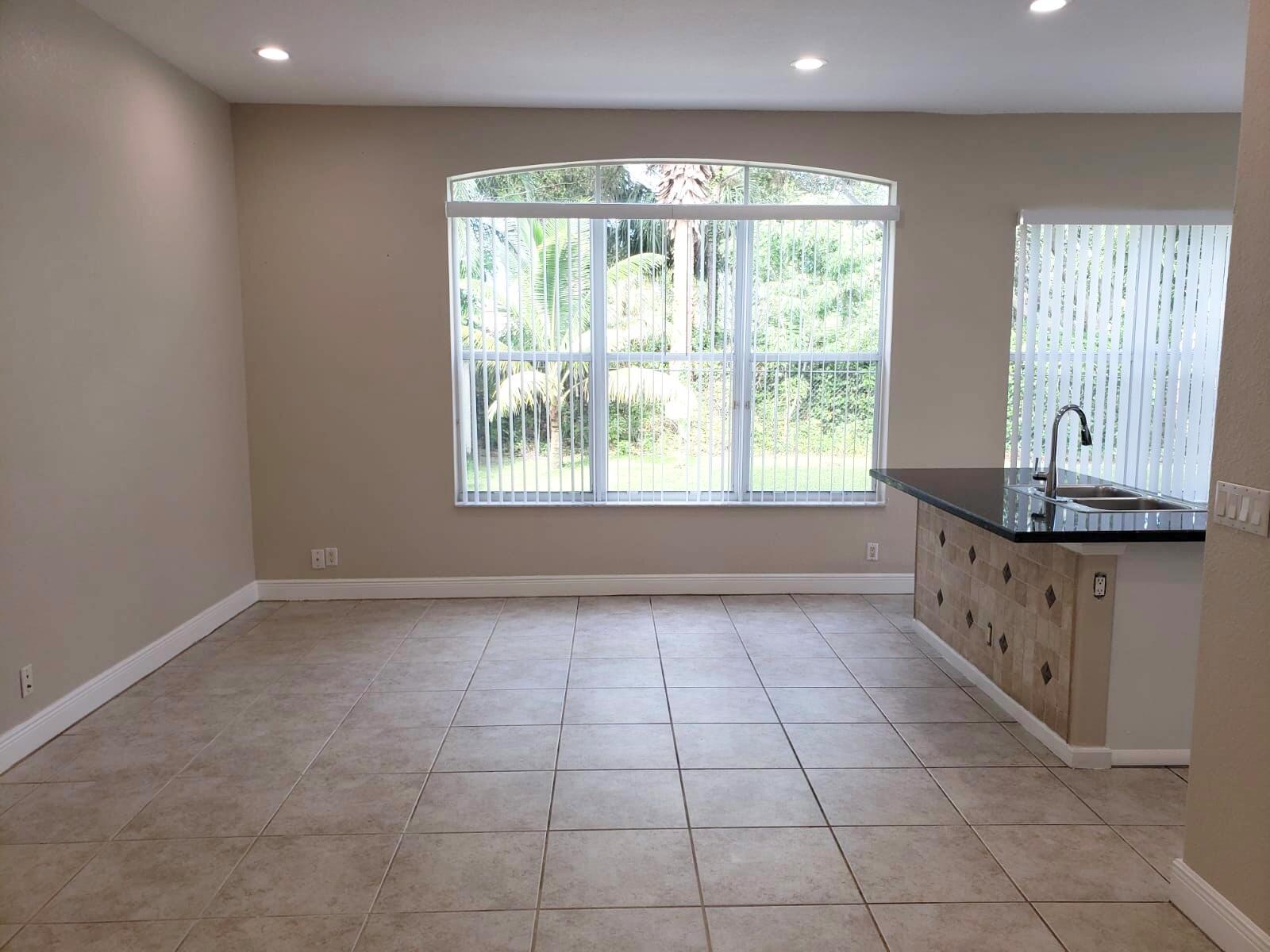 COCOPLUM - Residential Lease