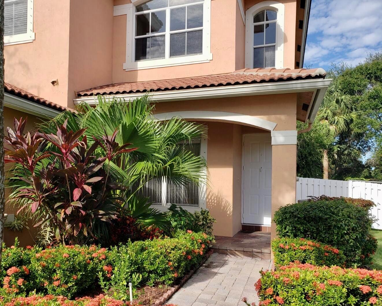 COCOPLUM - Residential Lease