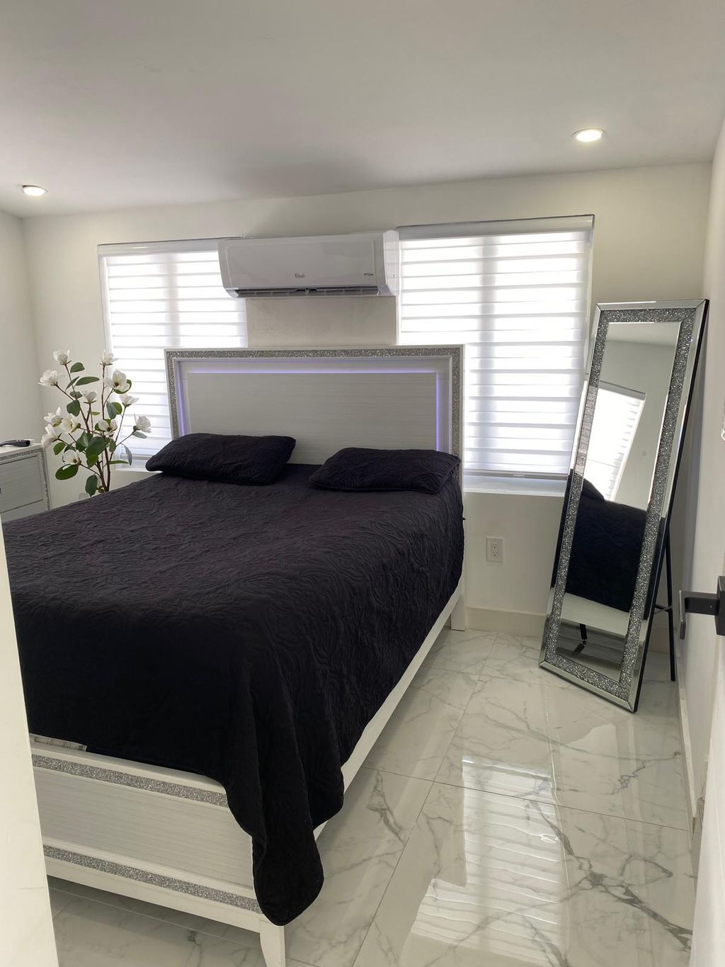 Photo of 112 E Browning Drive, West Palm Beach, FL 33406 (MLS # B26012103)