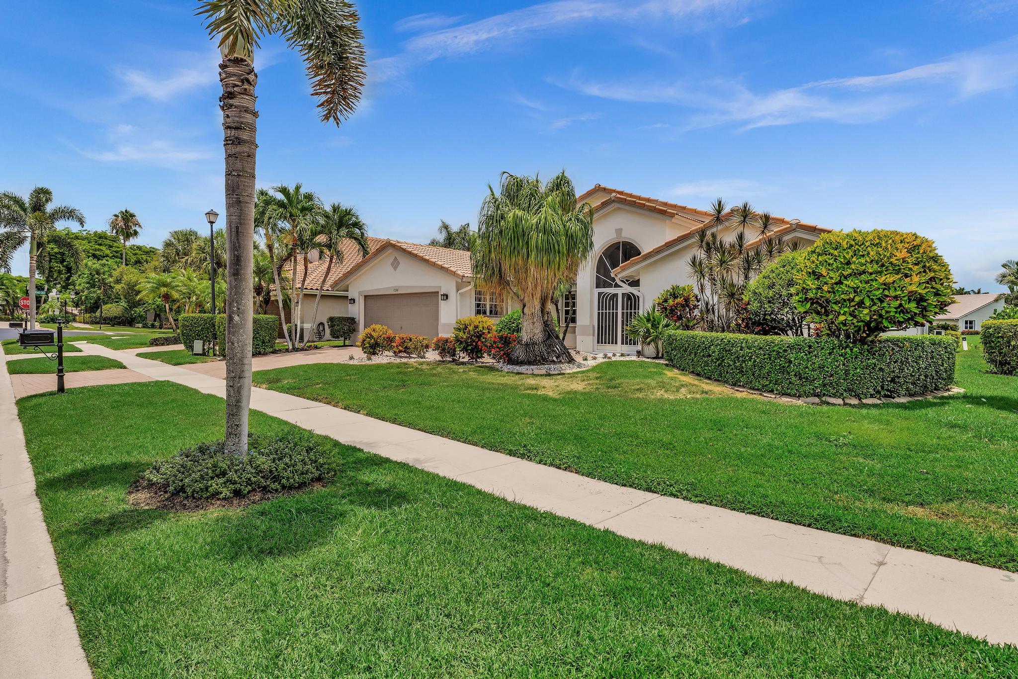 12316 Lakeridge Falls Drive