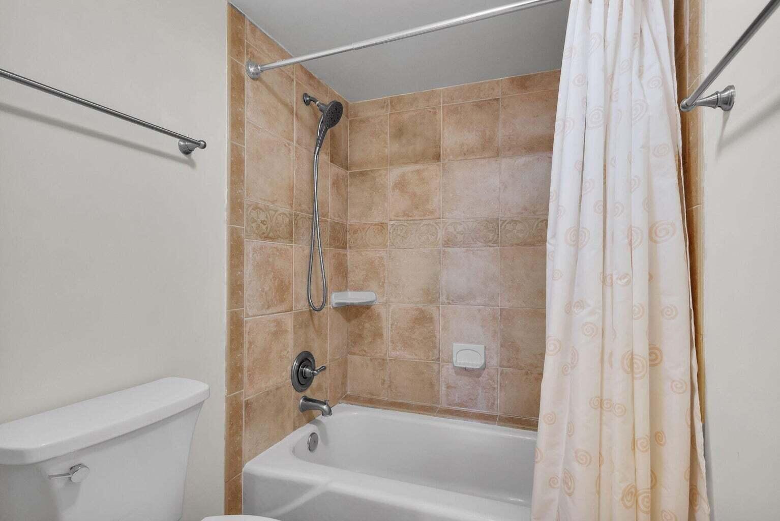 EASTPOINTE - Residential