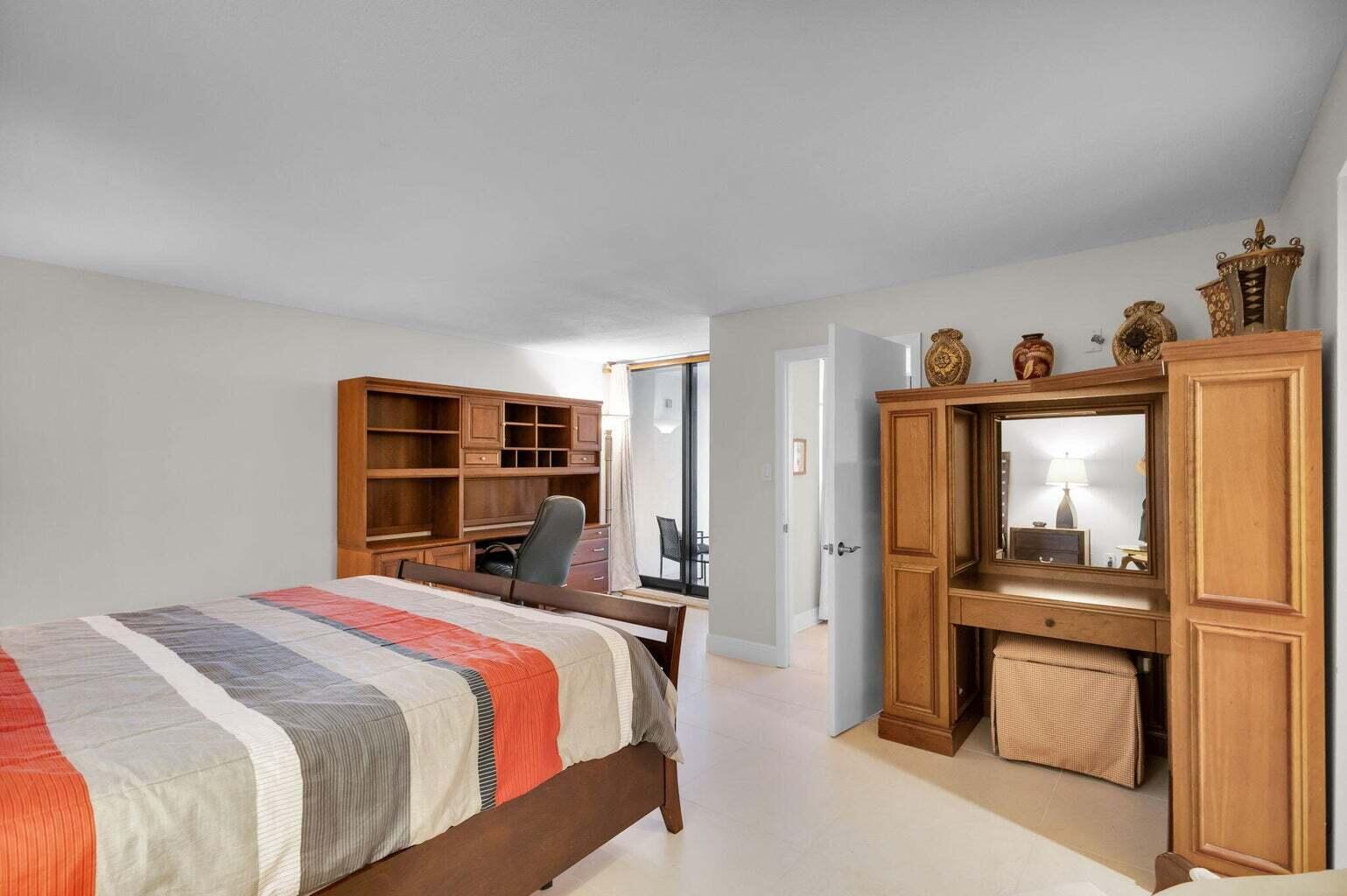 EASTPOINTE - Residential