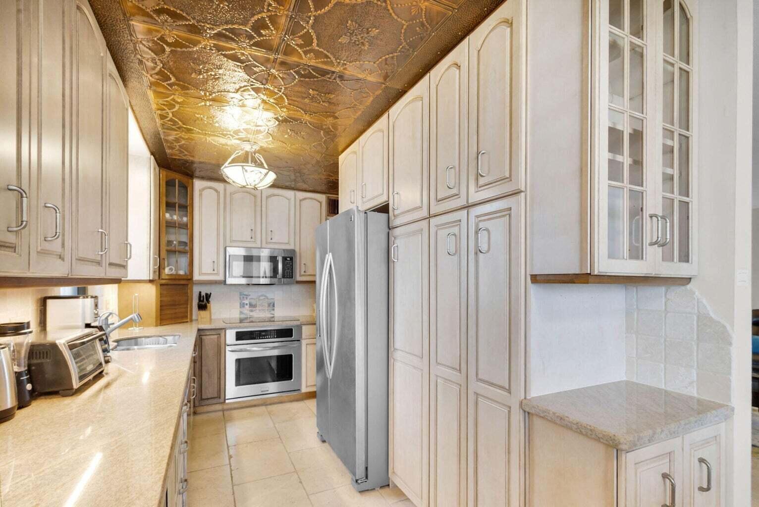 EASTPOINTE - Residential