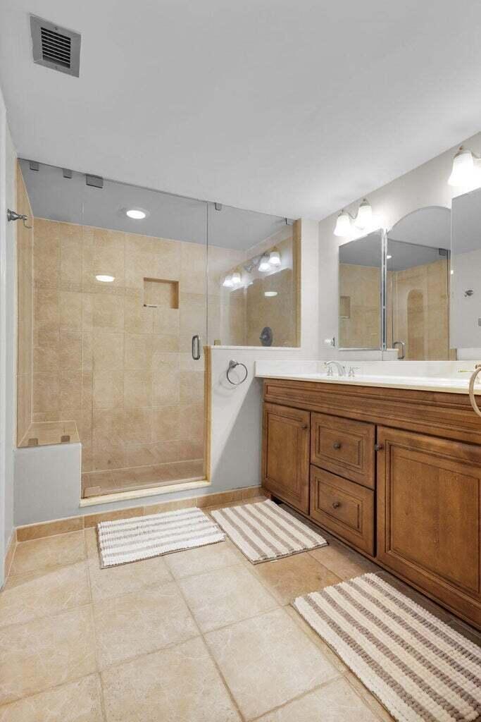 EASTPOINTE - Residential