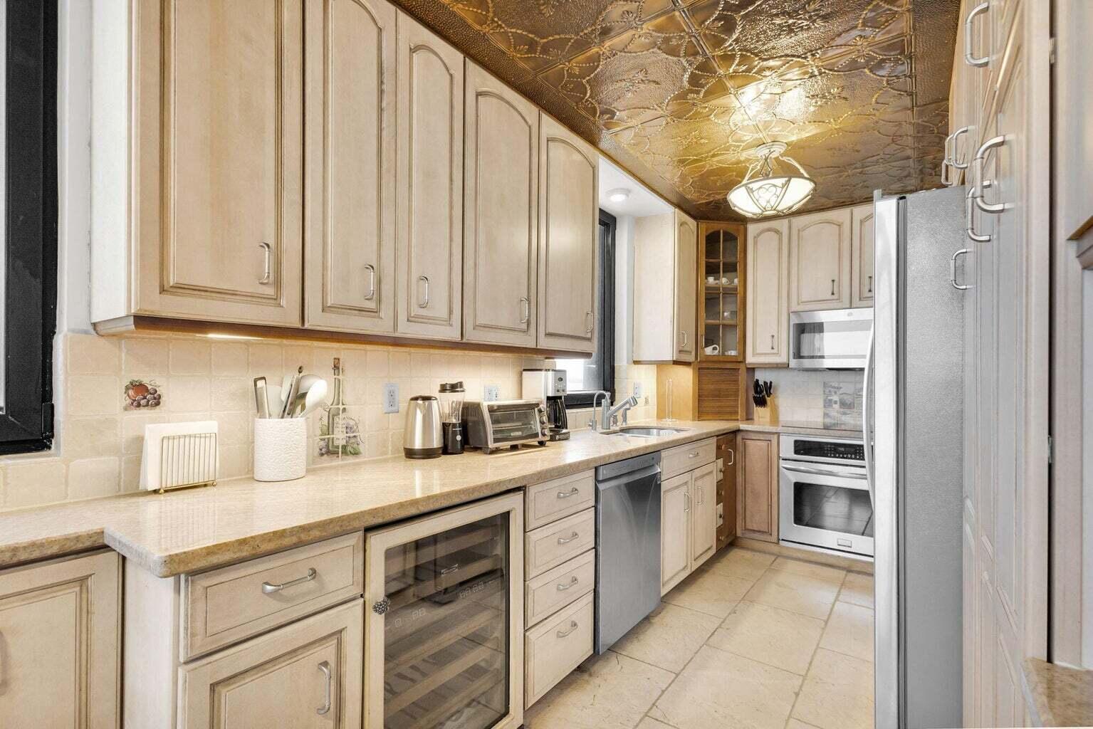 EASTPOINTE - Residential