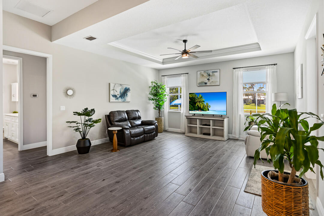 PORT ST LUCIE SECTION 40 - Residential
