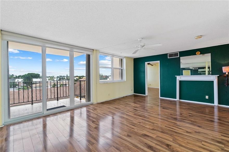 WOW! Fantastic 1/1 Condo EAST of Bayview in Waterfront Building with Boat Slip to Rent if Available! Ocean Access, newer A/C (2014) and Impact Windows (2018). Needs some TLC but Could be a DREAM! Same Floor Community Laundry for Easy Access. NO FIXED BRIDGES! Fabulous opportunity to live on the EAST end of Town in Fort Lauderdale. Schedule YOUR showing TODAY! Reserve Account Prior to the 2021 budget, every year the owners voted down the reserve account requirement. There is a “Operating Reserve Account” which is an overage of funds collected over the years and placed in this account from normal maintenance income. The money can be used at any time for any expense that the board approves. This money is NOT for capital improvements or special assessments that a normal reserve account would be used for. The funds in the “Operating Reserve Account” are actual operating funds that have been collected through normal maintenance. The balance in this account as of 10/31/21 is $53,597.Pooled Reserve Account In 2021 The Carlyle owners began a partial funding of a “Pooled Reserve Account”. The balance as of 10/31/21 for this account is $39,794.00 (please note that the first month funds were contributed to this account was January 2021).