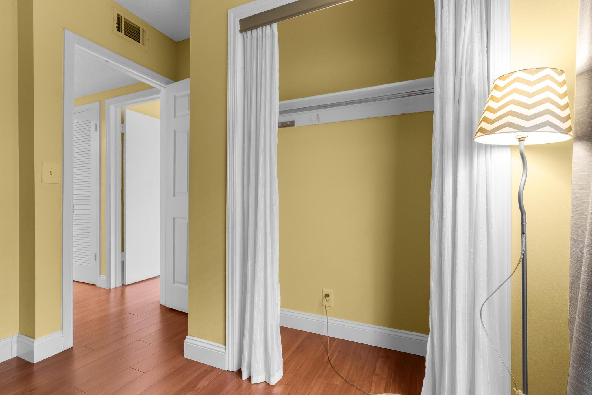 IMPERIAL POINT COLONNADES CONDO - Residential