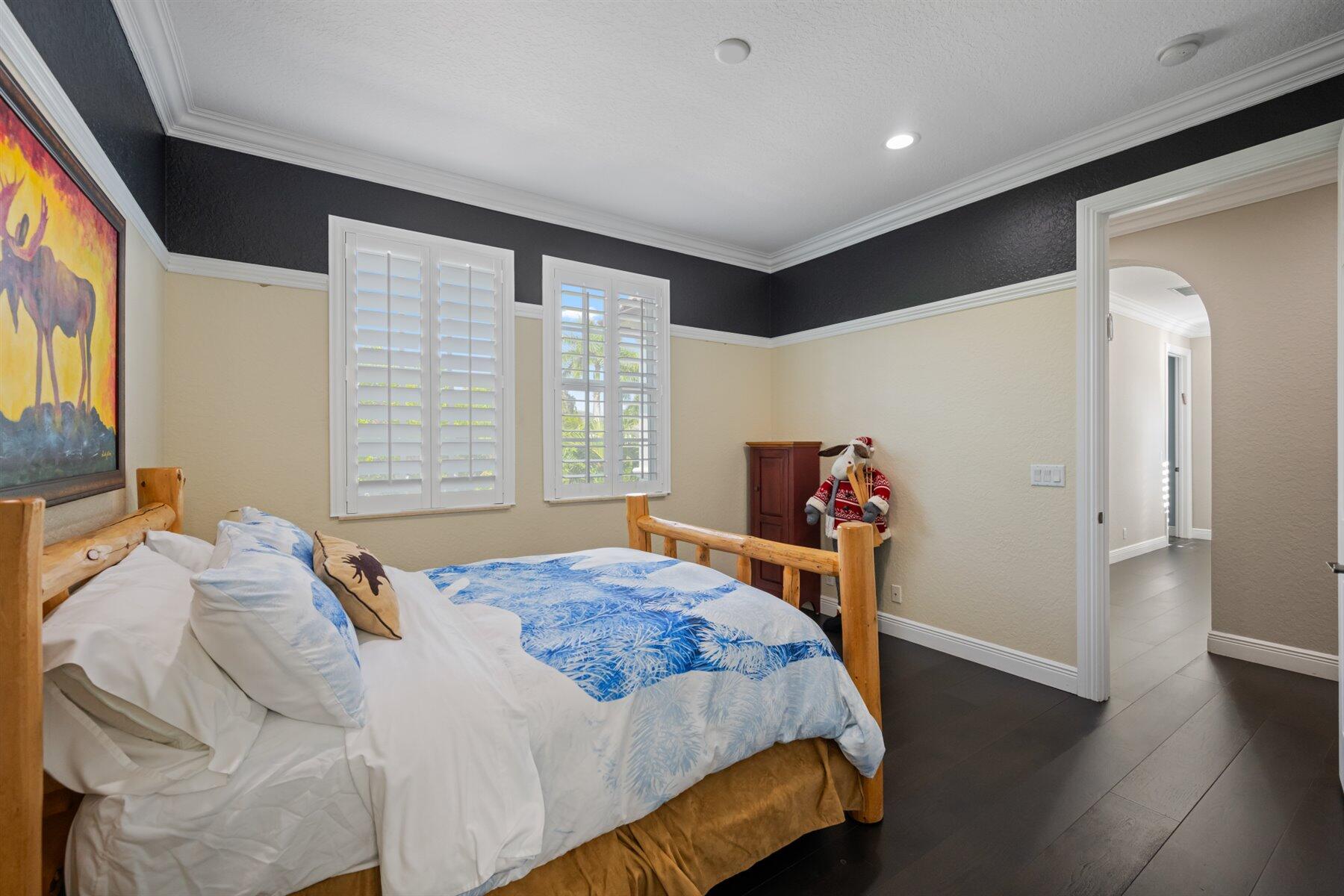 EQUESTRIAN CLUB - Residential