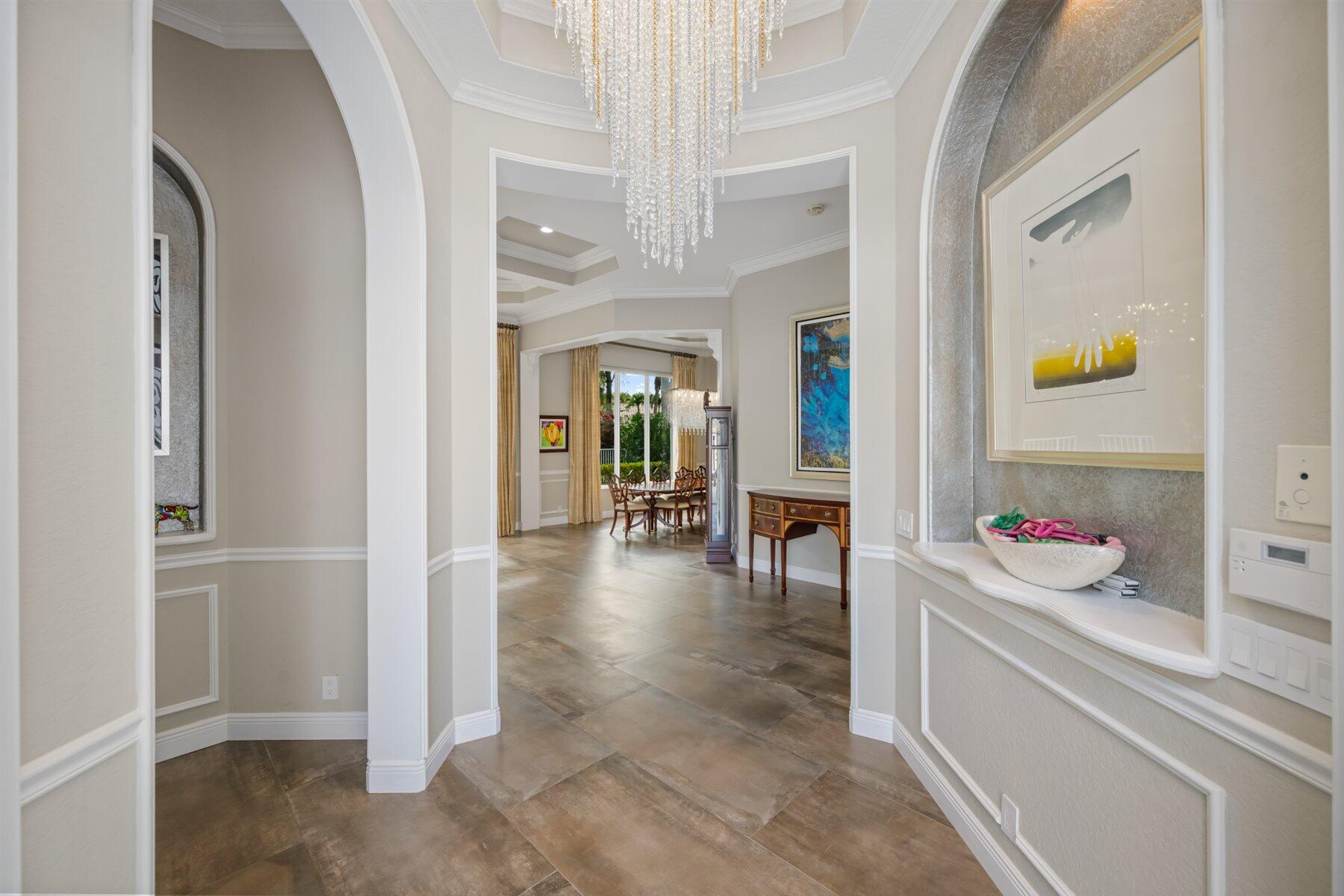 EQUESTRIAN CLUB - Residential