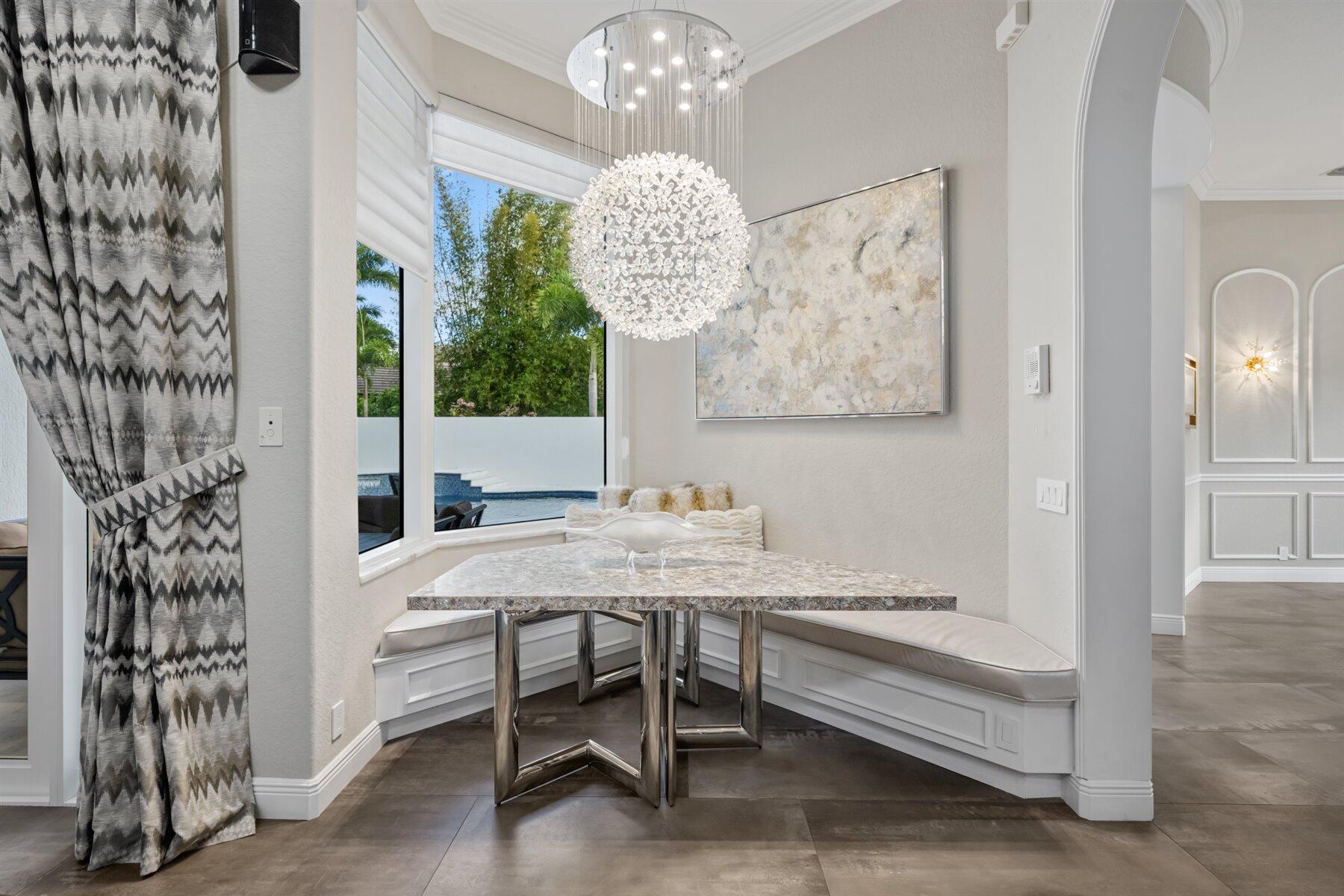 EQUESTRIAN CLUB - Residential