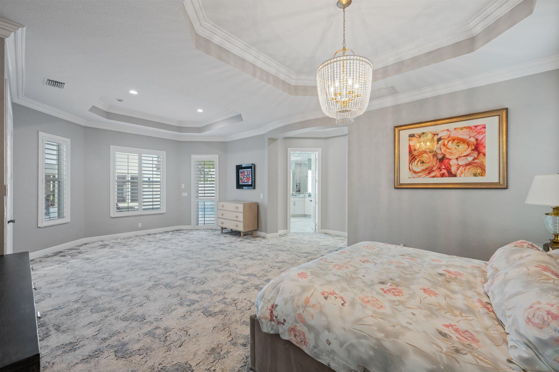 EQUESTRIAN CLUB - Residential