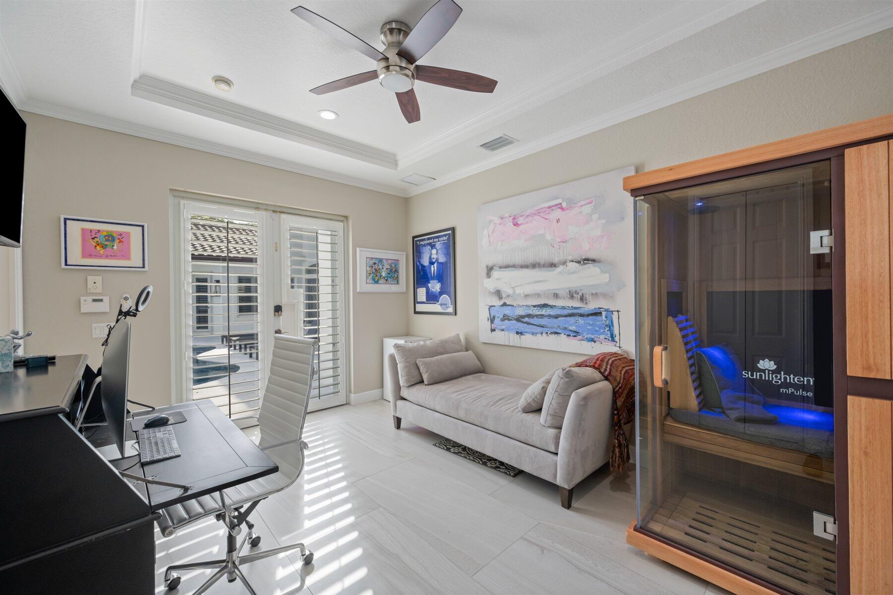 EQUESTRIAN CLUB - Residential