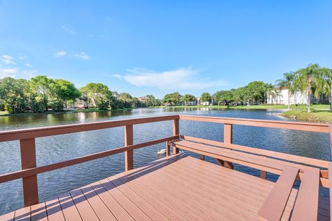 Tiny photo for 250 Jacaranda Drive #308, Plantation, FL 33324 (MLS # B26029997)