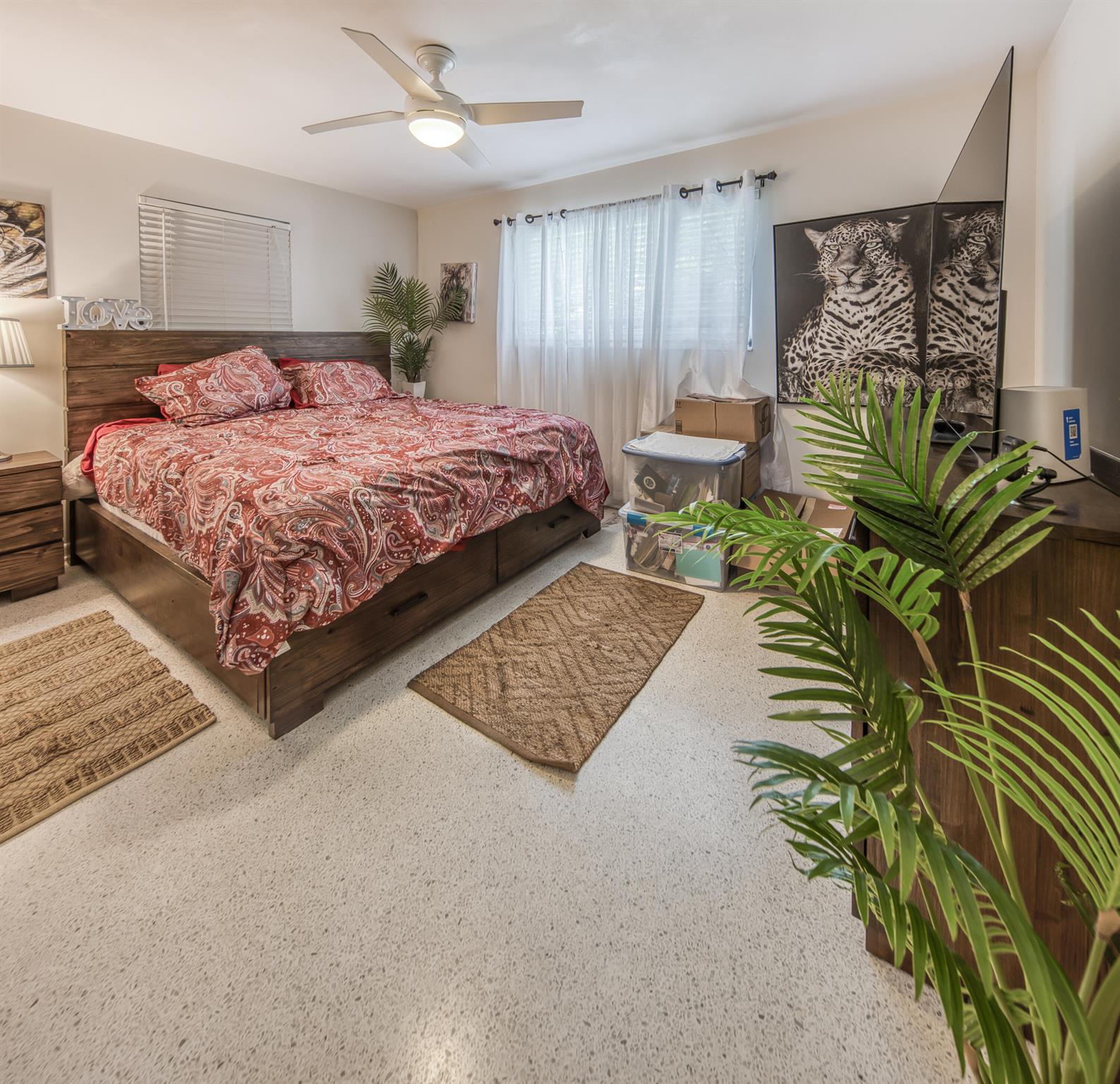 NORTH LAKE WORTH - Residential Lease