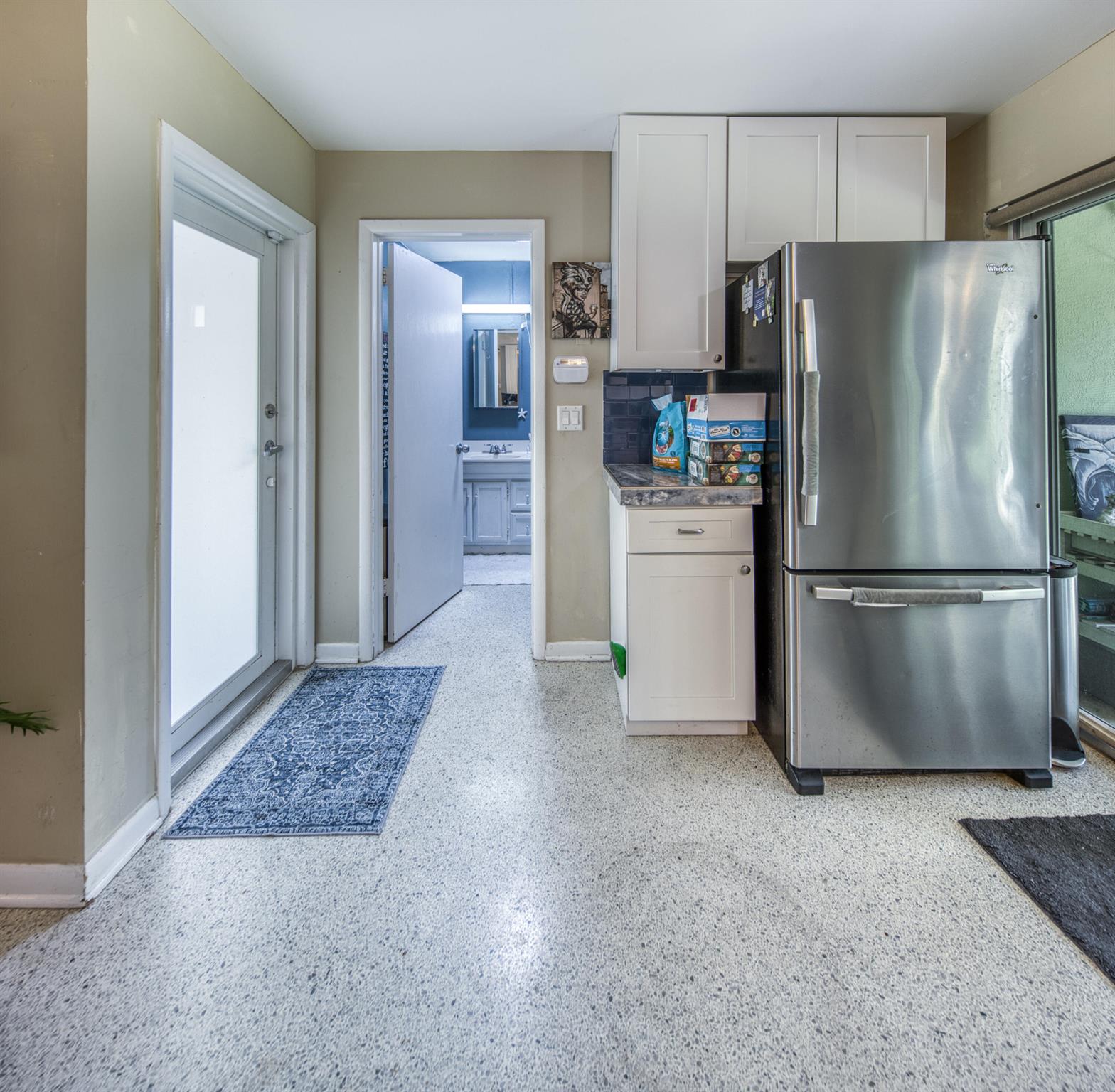 NORTH LAKE WORTH - Residential Lease