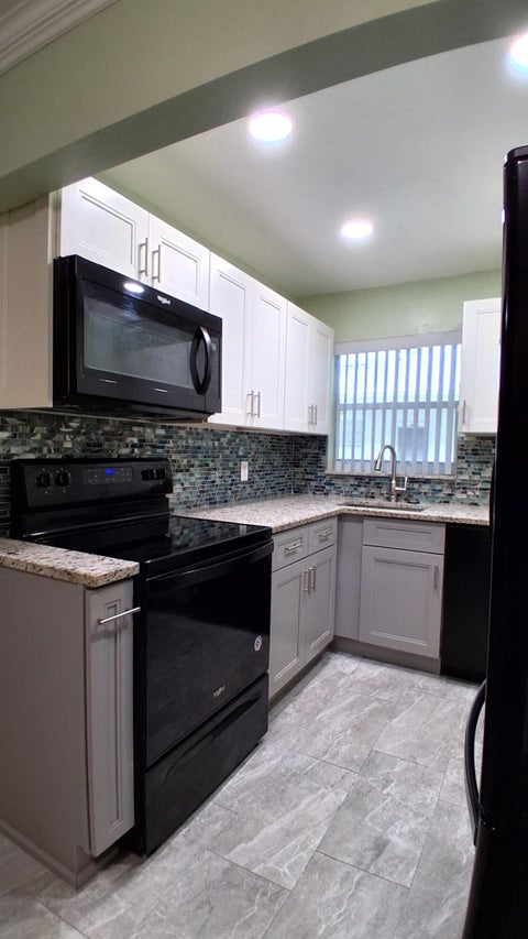 Tiny photo for 2010 FILLMORE Street #303, Hollywood, FL 33020 (MLS # B26083944)