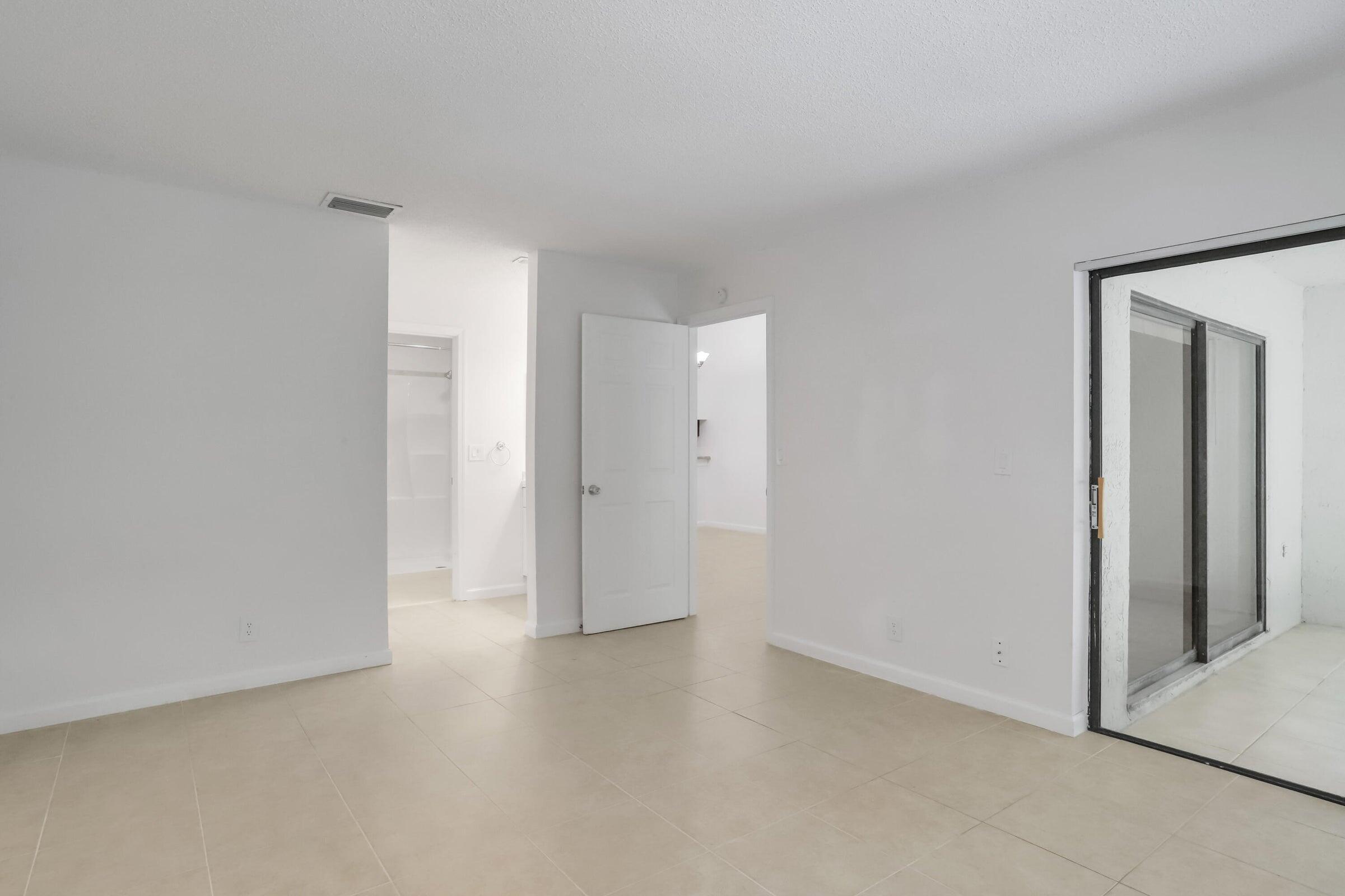 WINDWOOD UNIT I - Residential