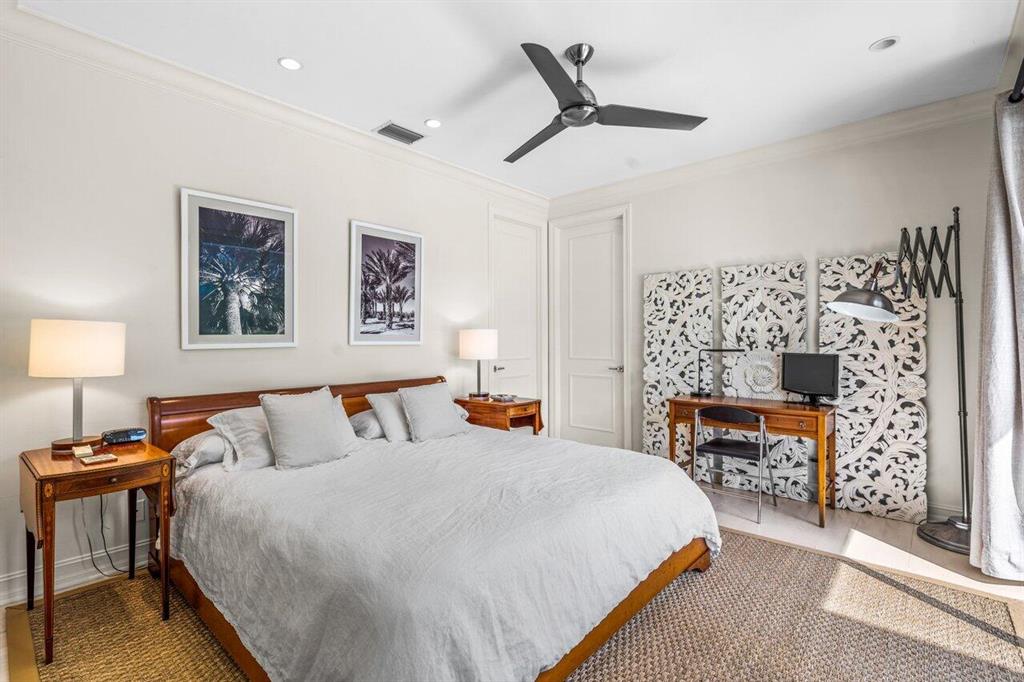 FOXE CHASE - Residential