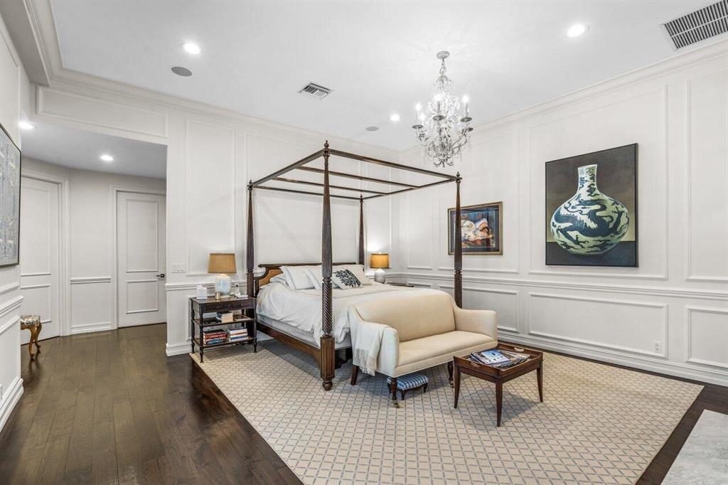 FOXE CHASE - Residential