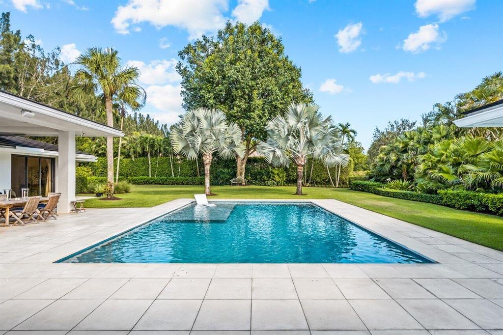 FOXE CHASE - Residential