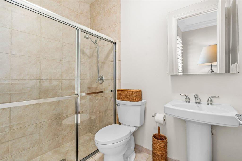 FOXE CHASE - Residential