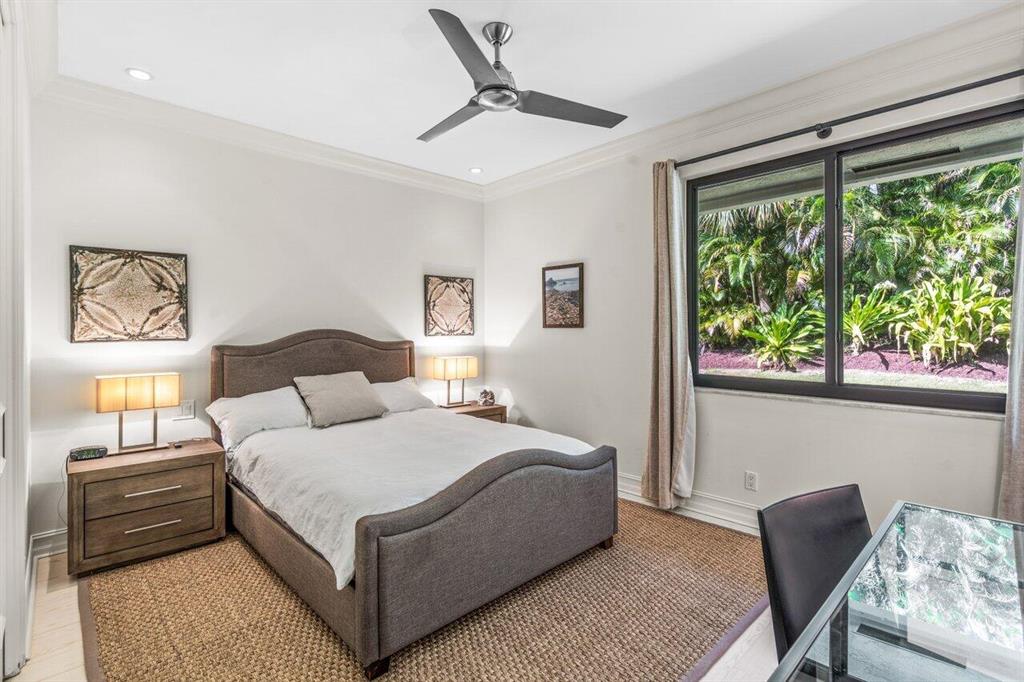 FOXE CHASE - Residential