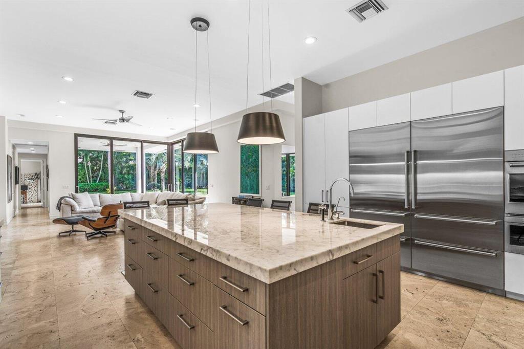 FOXE CHASE - Residential