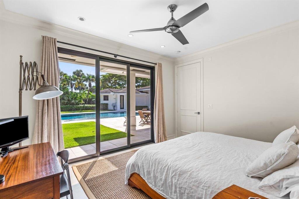 FOXE CHASE - Residential