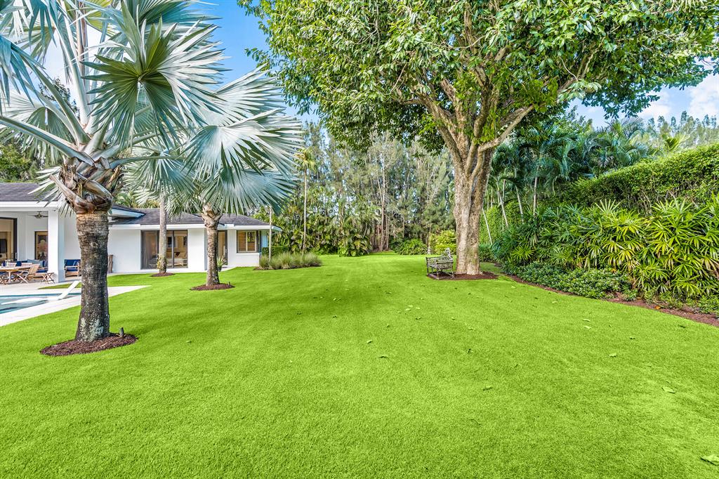 FOXE CHASE - Residential