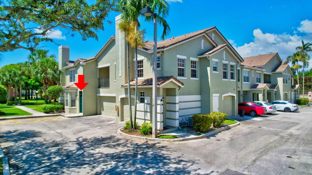 Photo of 310 Belmont Place #310, Boynton Beach, FL 33436 (MLS # B26058880)