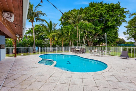Tiny photo for 2919 Banyan Blvd Circle NW, Boca Raton, FL 33431 (MLS # B26089247)