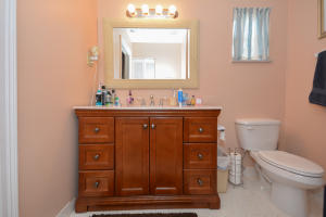 WALTON MANOR - Residential