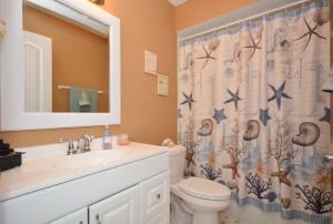 WALTON MANOR - Residential