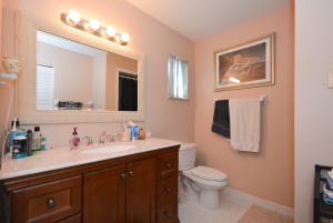 WALTON MANOR - Residential