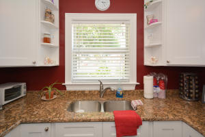 WALTON MANOR - Residential