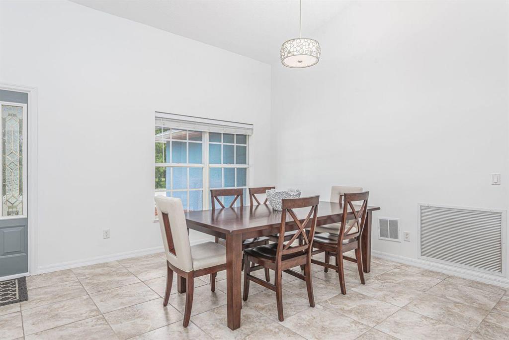 PORT ST LUCIE SECTION 48 1ST REPLAT - Residential